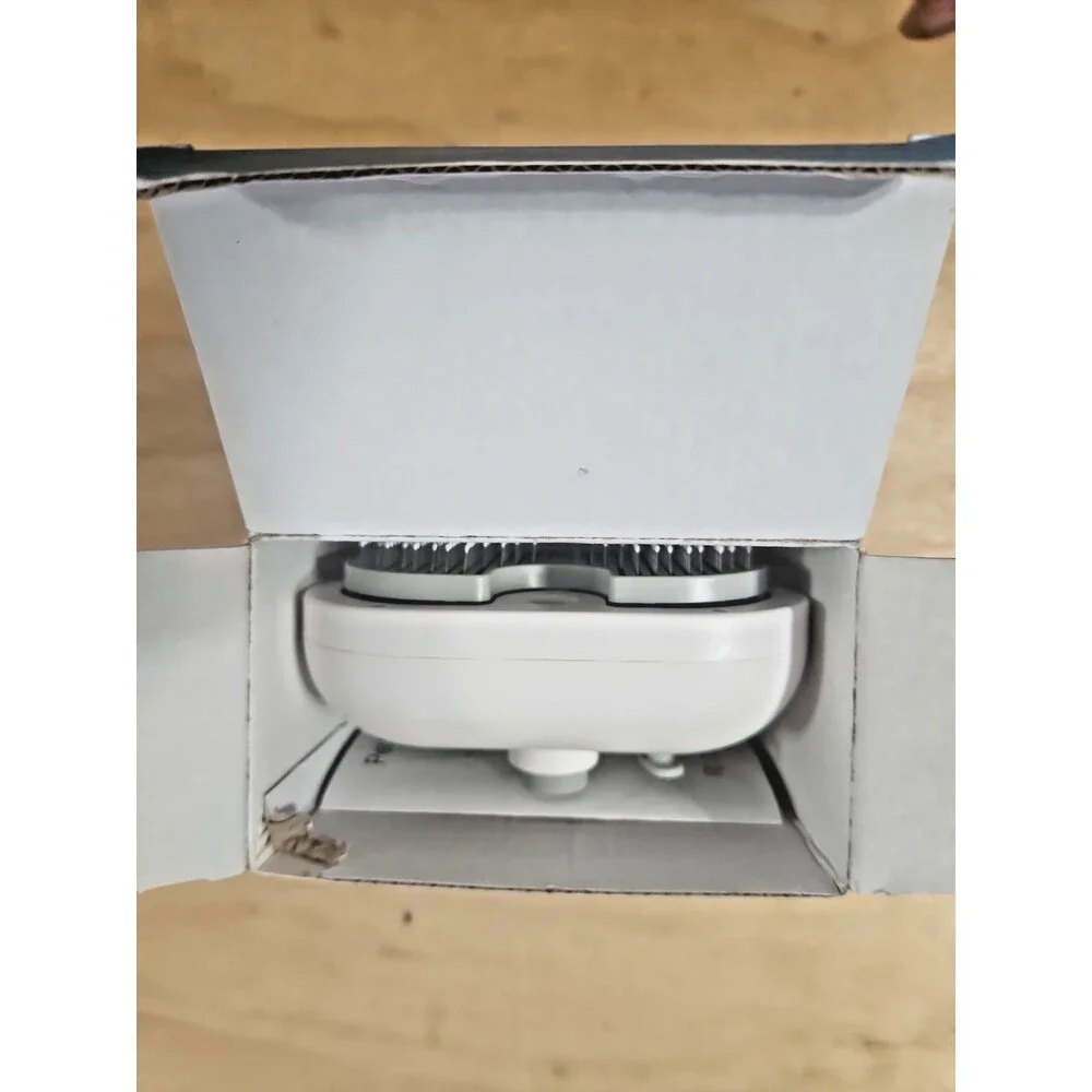 NEW Pet Spray Hair Removal Comb USB CHARGING cordless CAT DOG animal NIB